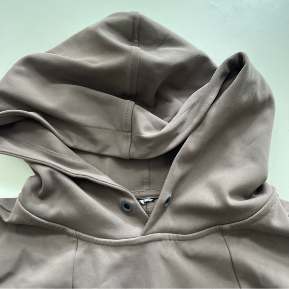 Athleta Missions Hoodie - Picture 4 of 10